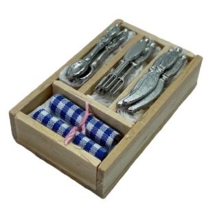 Boite range-couvert , fourchettes , couteaux