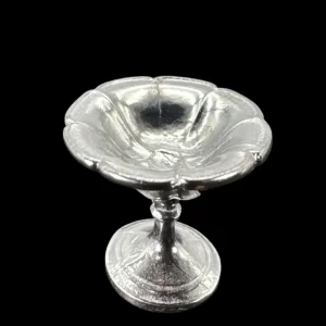 Coupe à fruits en métal sur piédouche – Rococo