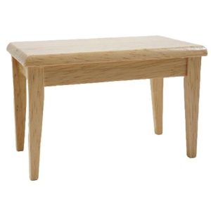 Table en bois vernis