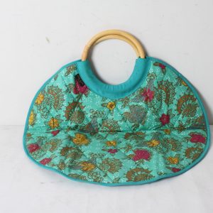 Grand sac en tissu au look vintage