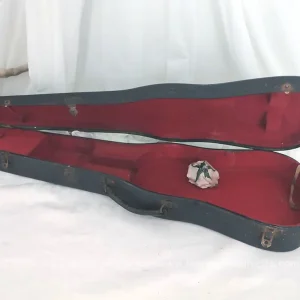 Ancien étui à violon en bois intérieur velours rouge