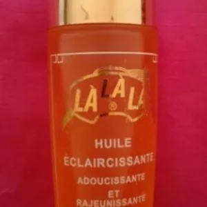 Huile éclaircissant adoucissant et rajeunissant à la vitamine E