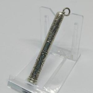 Porte-crayon, argent massif, décor végétal, Art Nouveau vers 1900.