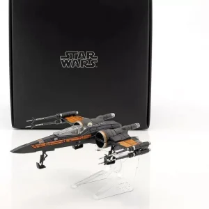 Hot Wheels Elite Star Wars Poe Dameron&rsquo;s X-Wing Fighter