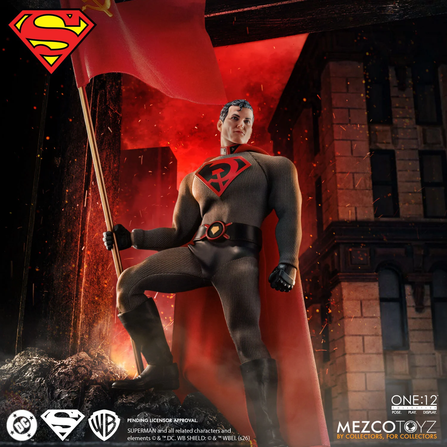 Mezco One:12 Collective Superman – Red Son Action Figure – Image 4