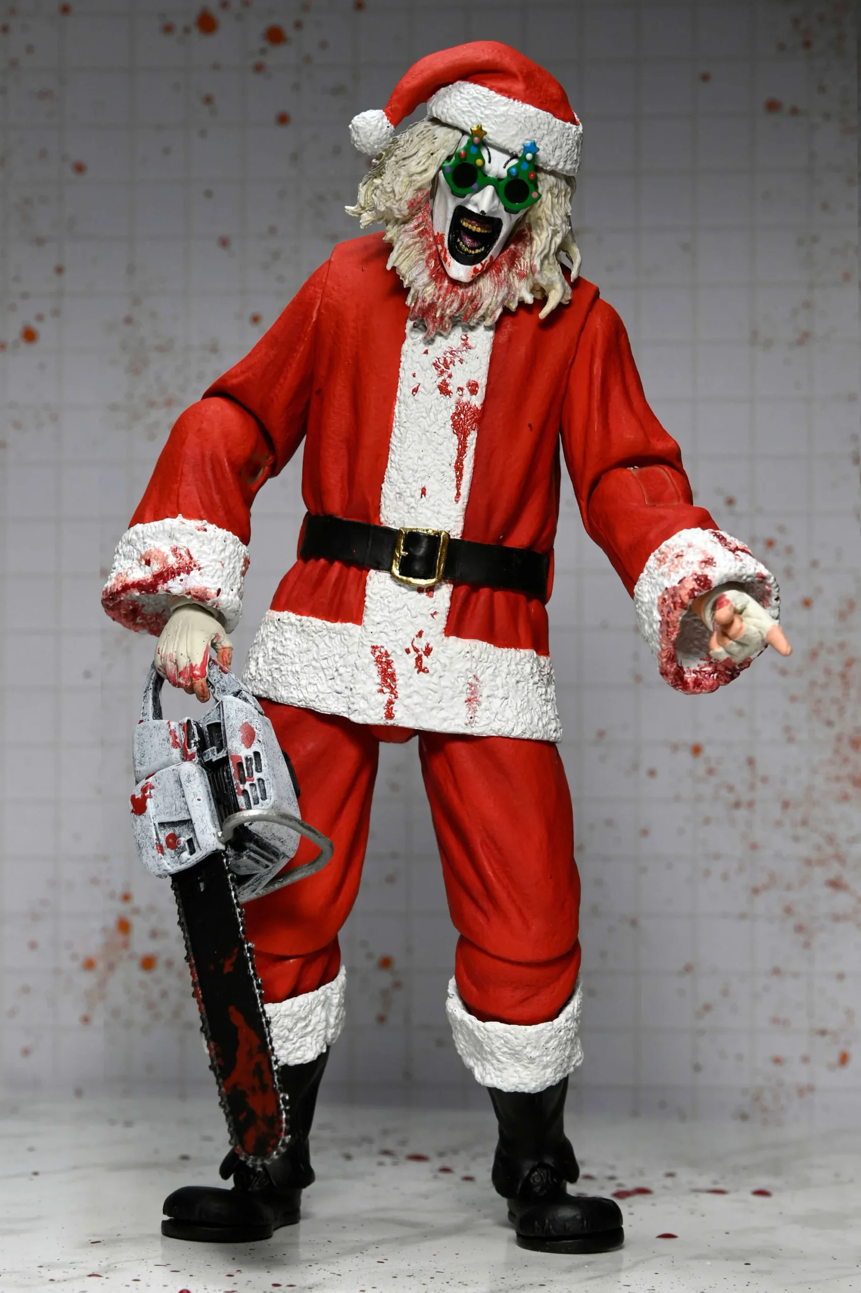 NECA Terrifier 3 Ultimate Art the Clown Bloody Santa Suit Action Figure – Image 7